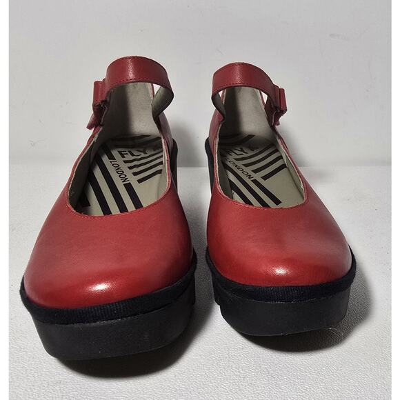 FLY London Leather Closed Toe Ankle Strap Shoes Red VILY161FLY Sz 42 US 11 - Picture 3 of 12